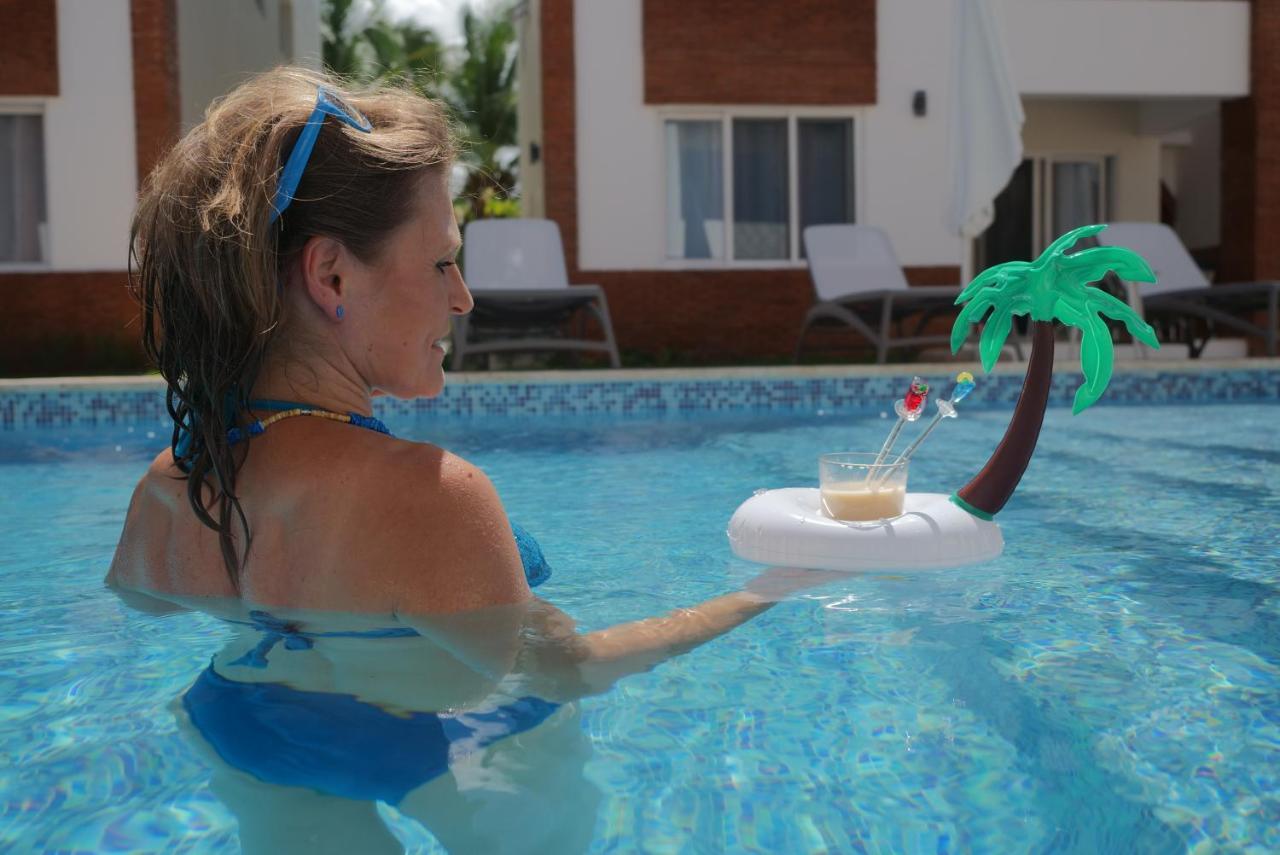 Coral Village - Caribbean Cocktails Deluxe Suites&pool Punta Cana
